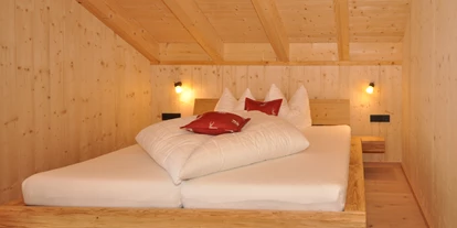 Hüttendorf - Schröcken - jeweils 2 Doppelzimmer in den großen Hütten -  Lechtal Chalets