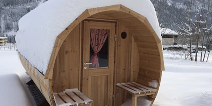 Hüttendorf - Schröcken - Fasssauna im Außenbereich -  Lechtal Chalets