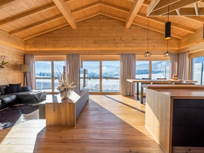 Hüttendorf - Schröcken - Chalet Wohnraum mit Bergpanorama - DIE ZWEI Sonnen Chalets