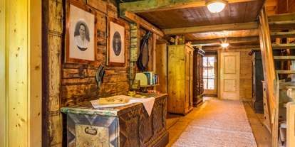 Hüttendorf - PLZ 5672 (Österreich) - 1. Stock Chalet Bascht - Chalet Marolden