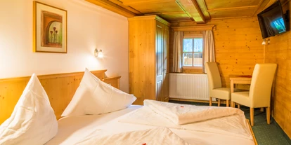 Hüttendorf - PLZ 5672 (Österreich) - Zimmer Chalet Bascht - Chalet Marolden