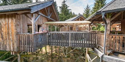 Hüttendorf - Alleinlage - Oberösterreich - Baumhotel Apartment außen - Baumkronenweg Baumhotels