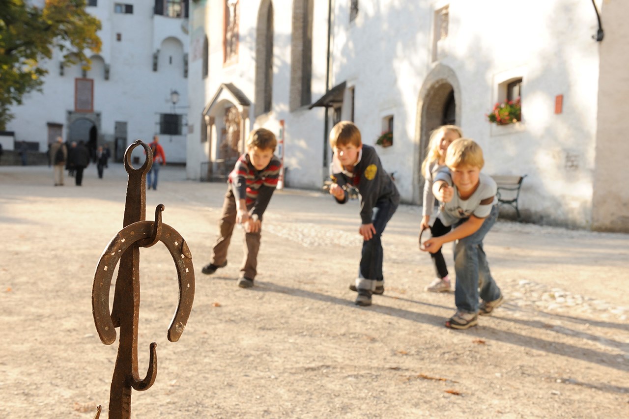 Chaletdorf Fanningberg Ausflugsziele Burg Mauterndorf