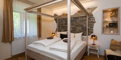 Hüttendorf - Faak am See - Smileys Himmelbett - Smileys Fluss Chalet