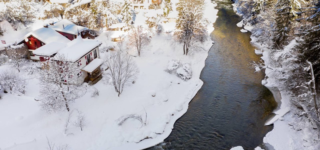 Smileys Fluss Chalet Hütten im Detail Smileys Fluss Chalet Lieser Rauschen 