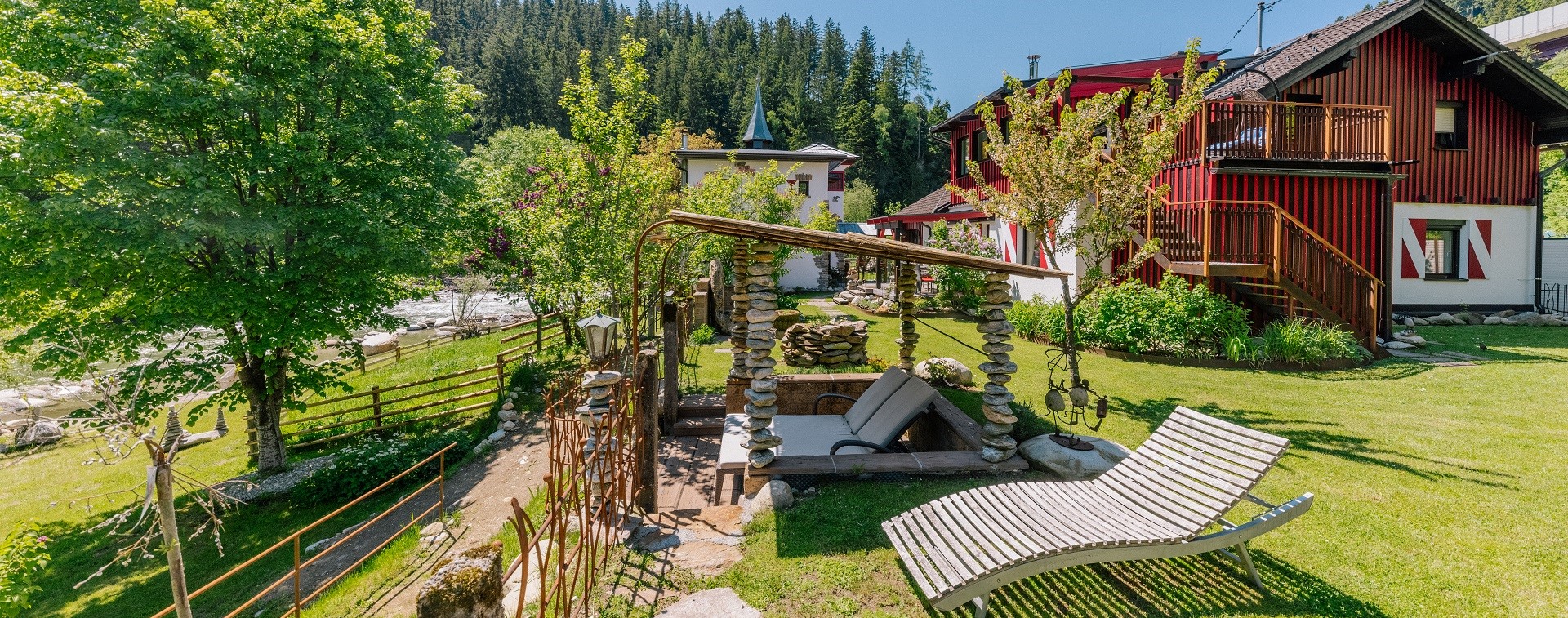 Smileys Fluss Chalet Hütten im Detail Smileys Fluss Chalet Äsche