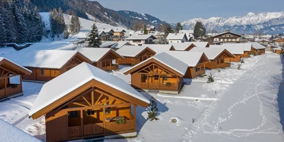 Hüttendorf - Chaletgröße: 4 - 6 Personen - Pinzgau - Winter Außenaufnahme - Chaletdorf ZellerSee