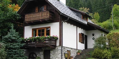 Hüttendorf - Faak am See - Wiesenhäusl - Ferienhof Obergasser & Bergblick