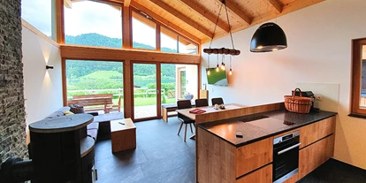 Hüttendorf - Faak am See - Wiesenbungalow - Ferienhof Obergasser & Bergblick