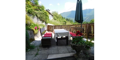 Hüttendorf - Hohentauern - Vor der Hütte - Romantische Ferienhütte