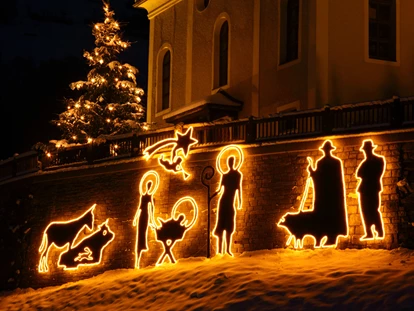 Hüttendorf - Chaletgröße: 8 - 10 Personen - Adventmarkt in Grossarl
Die Birnbaum Chalets Grossarl sind nur 5 Gehminuten davon entfernt - Birnbaum Chalets