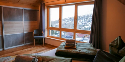 Hüttendorf - Chaletgröße: 8 - 10 Personen - Küche Schneehase - Designchalets Heidialm-Falkertsee