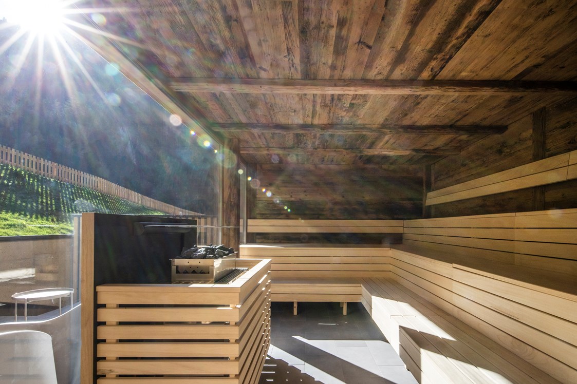 Chalet: Sauna im Wellnessbereich im Berghaus Schröcken - Berghaus Schröcken