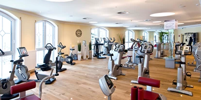 Hüttendorf - PLZ 5672 (Österreich) - Fitnesss am Hotel Der Lärchenhof - Chalets am Hotel Der Lärchenhof