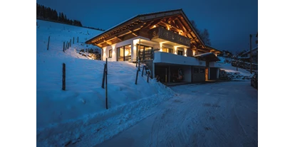 Hüttendorf - Parkplatz direkt an der Hütte - Chalet Steinbock