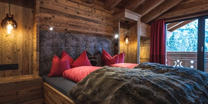Hüttendorf - Parkplatz direkt an der Hütte - Chalet Steinbock