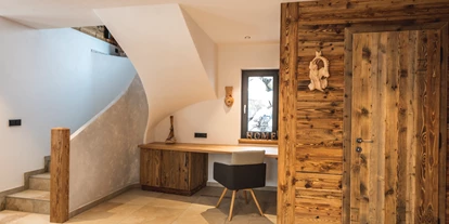Hüttendorf - Parkplatz direkt an der Hütte - Chalet Steinbock