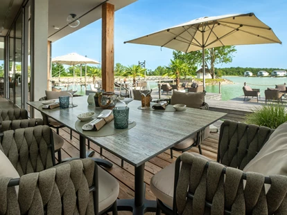 Hüttendorf - Restaurant - "die Möwe" Sommer - VILA VITA Pannonia