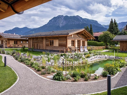 Hüttendorf - Schröcken - Außenaufnahme des Chaletdorfes - Alpglück Chalets *****