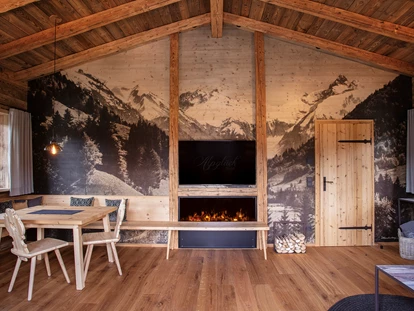 Hüttendorf - Schröcken - Wohnbereich Chalet Holzar - Alpglück Chalets *****