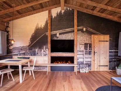 Hüttendorf - Schröcken - Wohnbereich Chalet Jägar - Alpglück Chalets *****