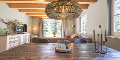 Hüttendorf - Chaletgröße: 4 - 6 Personen - Pinzgau - Wohnzimmer 6-Personen Apartment - Feriendorf Wallenburg