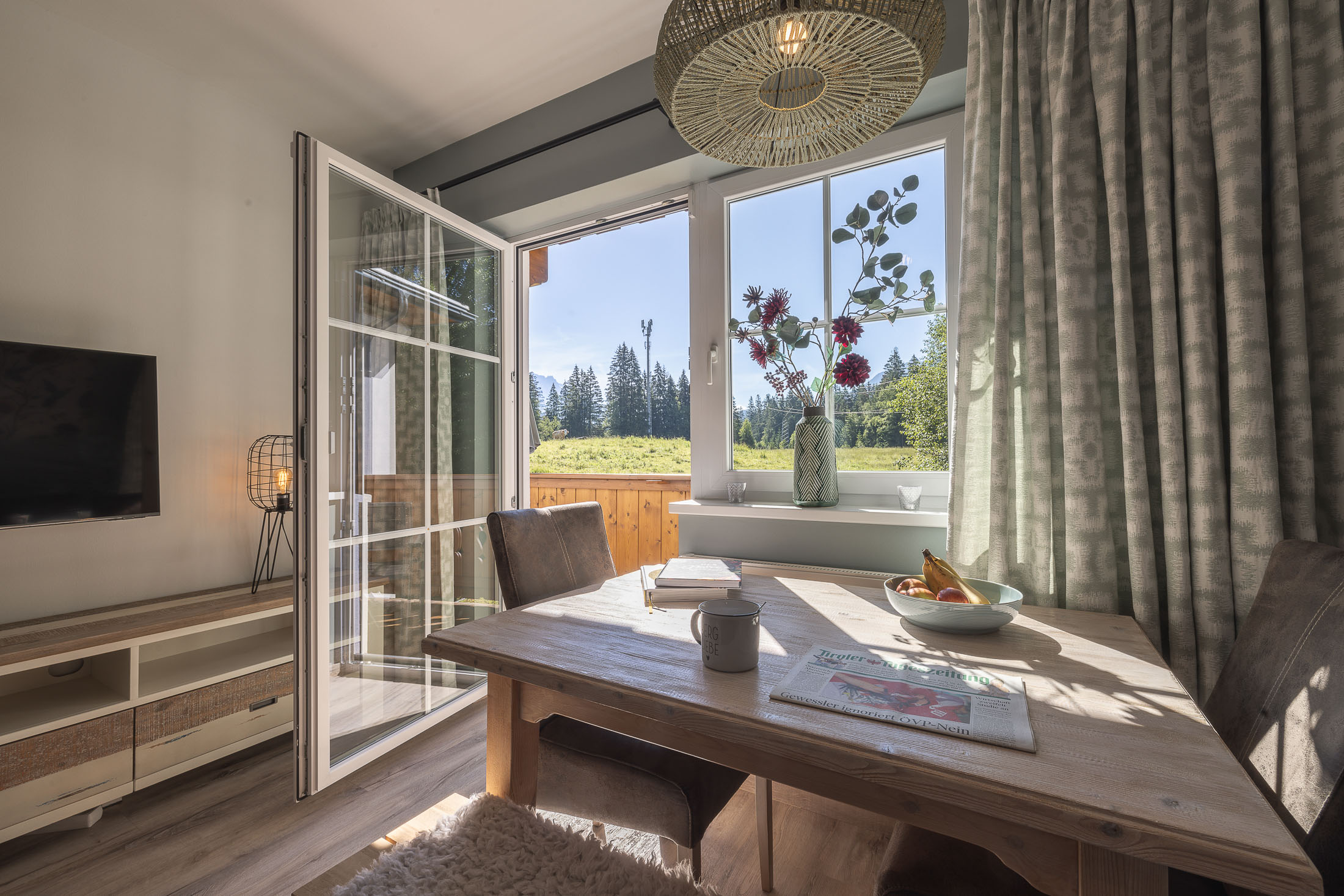 Chalet: Wohnzimmer  - Feriendorf Wallenburg