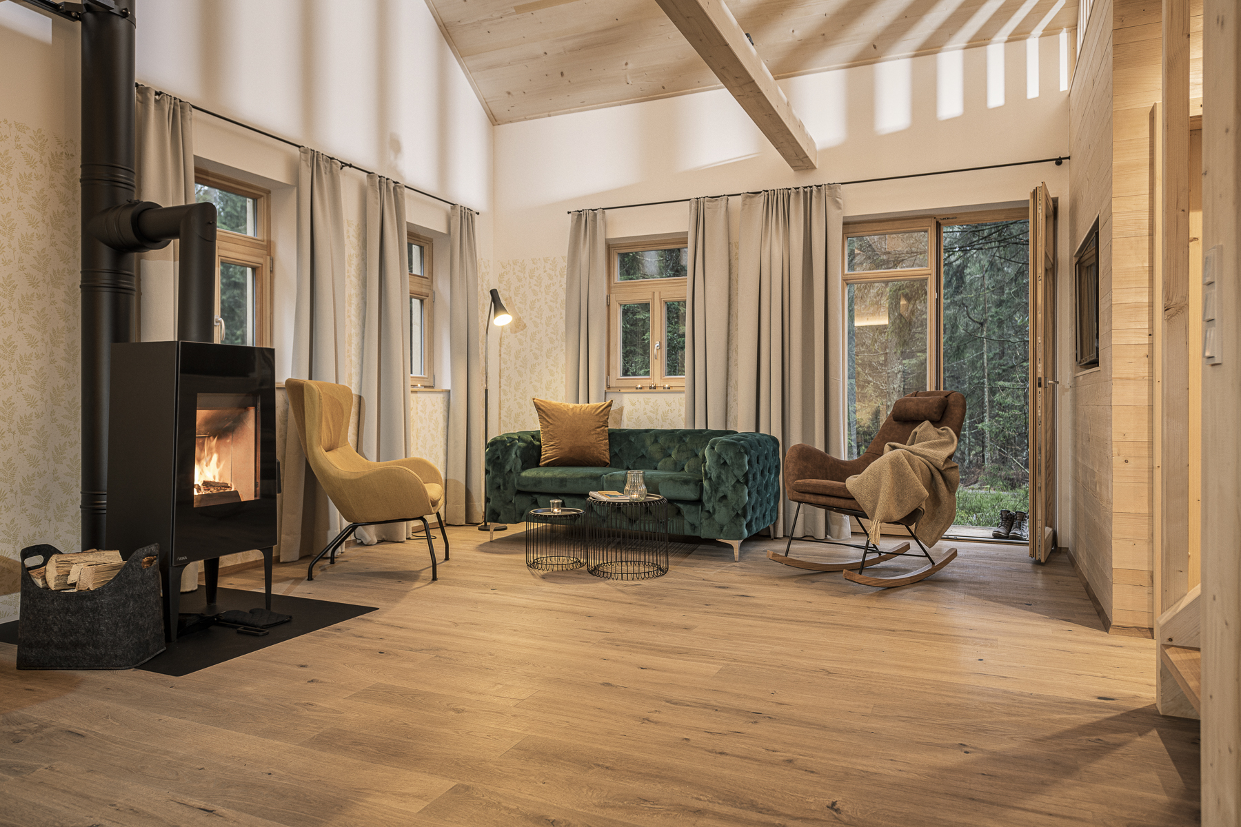 Chalet: Ramenai Böhmerwaldlerdorf | Waldbauernhaus mit Kamin  - Ramenai - Das Böhmerwaldlerdorf - Innen