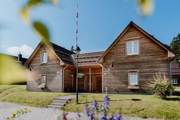 Chalet: Premium Lodge mit 2 Schlafräumen, Kamin und Sauna. 2 Einheiten unter einem Dach.  - Torfhaus HARZRESORT