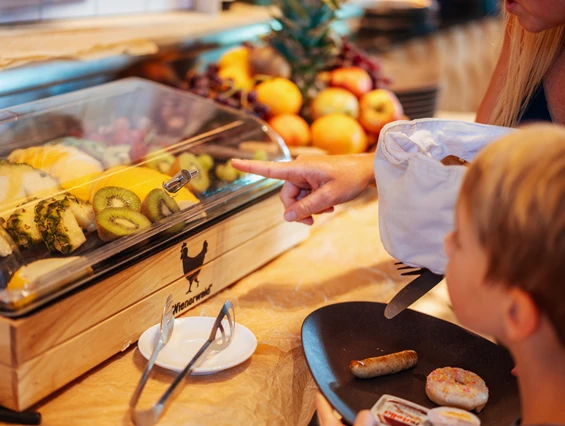 Chalet: Frühstücksbuffet im Restaurant Wienerwald - Torfhaus HARZRESORT