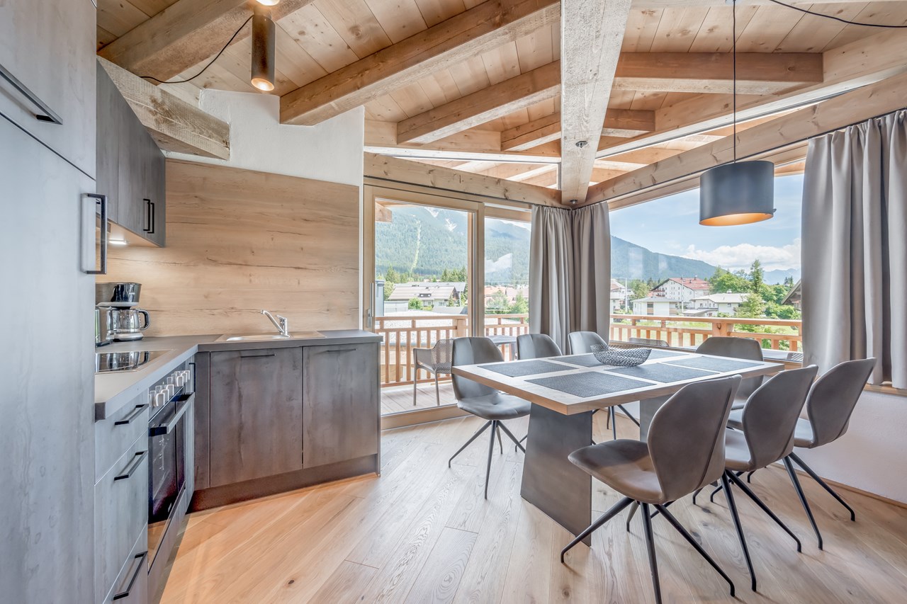 AlpenParks Chalet & Apartment Alpina Seefeld Hütten im Detail Ferienapartment Premium 77-82 m²