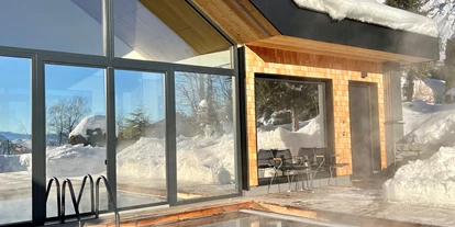 Hüttendorf - Weng (Goldegg) - Ruhe und Privatsphäre im luxuriösen, NEUEN Premium 5 Sterne Chalet Annelies mit exklusivem ganzjährig beheizten Infinity Pool anstatt eines kleinen Whirlpools und privater Panorama Sauna – trotzdem nicht alleingelassen, denn der gesamte Annelies Luxus steht Ihnen natürlich ebenfalls vollumfänglich zur Verfügung! - Luxus Chalet Annelies