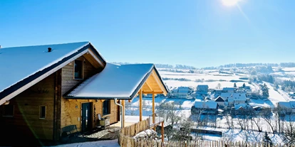Hüttendorf - Parkplatz direkt an der Hütte - Edersee Chalet