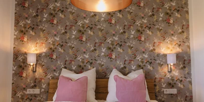 Hüttendorf - Parkplatz direkt an der Hütte - Edersee Chalet