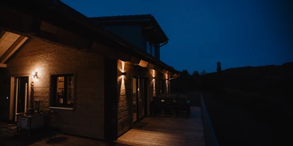 Hüttendorf - Parkplatz direkt an der Hütte - Edersee Chalet