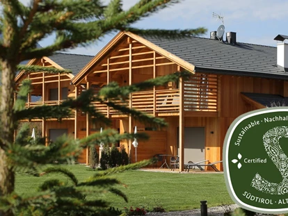 Hüttendorf - Hot Tub: beim Chalet - Unser GSTC-Nachhaltigkeitslabel - Kessler‘s Mountain Lodge