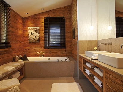 Hüttendorf - Schröcken - Badezimmer - Chalet F