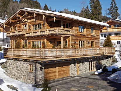 Hüttendorf - Schröcken - Außenansicht Chalet im Winter - Chalet F