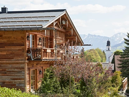 Hüttendorf - Schröcken - Außenansicht Chalet im Sommer - Chalet F