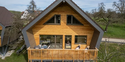 Hüttendorf - Baden-Württemberg - Außenansicht - Streuobst Chalets