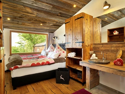 Hüttendorf - Hot Tub: beim Chalet - GLÜCKlich - Traumhütten für Zwoa