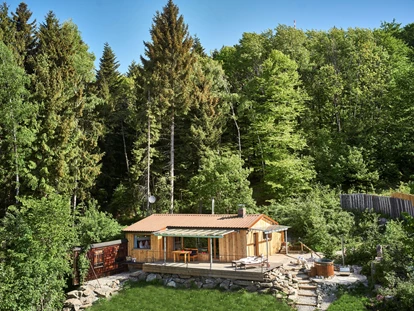 Hüttendorf - Hot Tub: beim Chalet - Chalet GLÜCKlich - Traumhütten für Zwoa