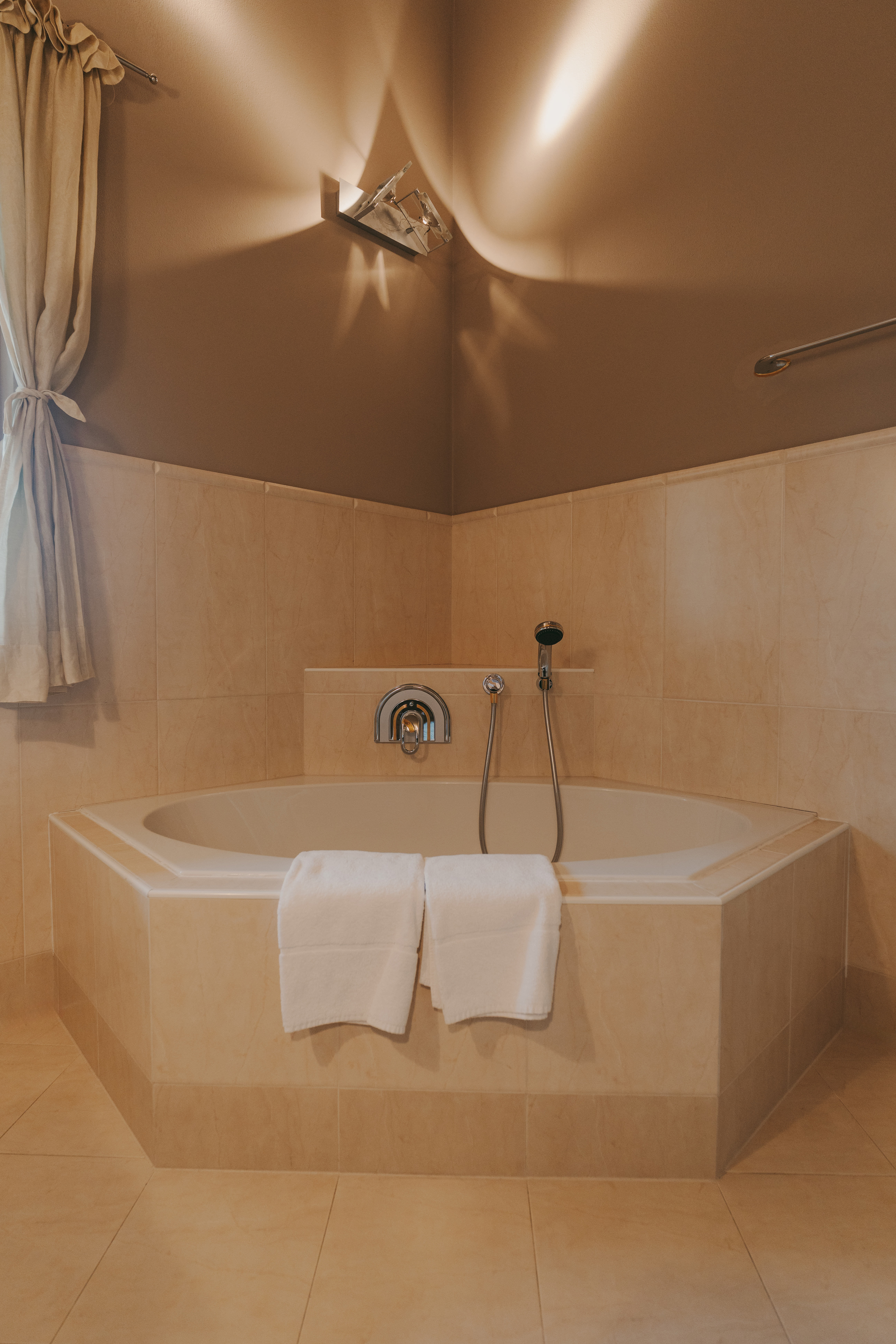Chalet: Mountain Chalet  - Chalet AVIDEA Secret