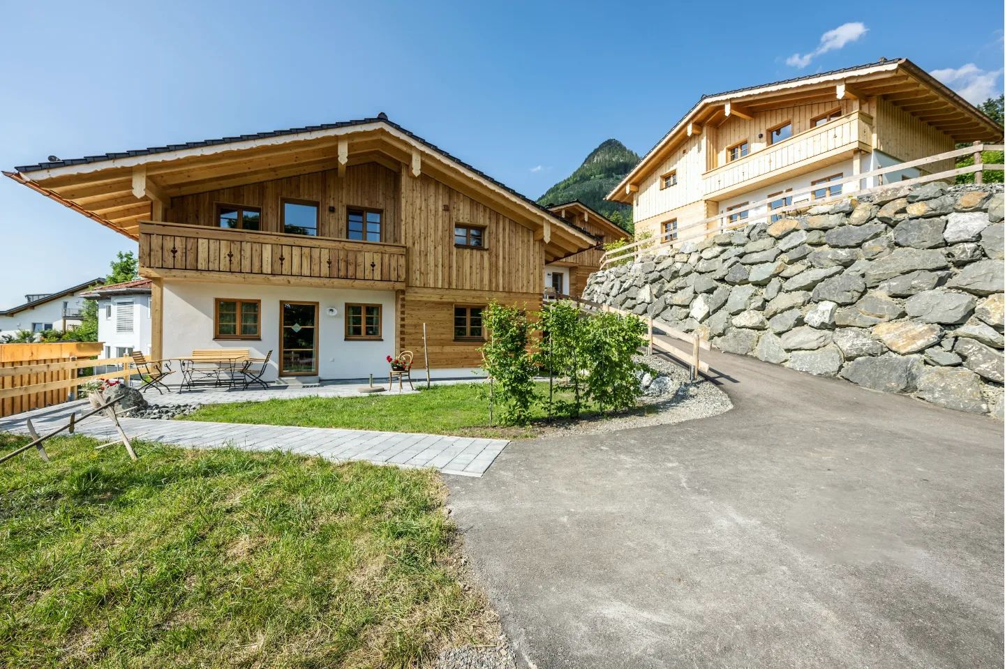 Chalet: Aussenansicht im Sommer - Waldchalets Allgäu
