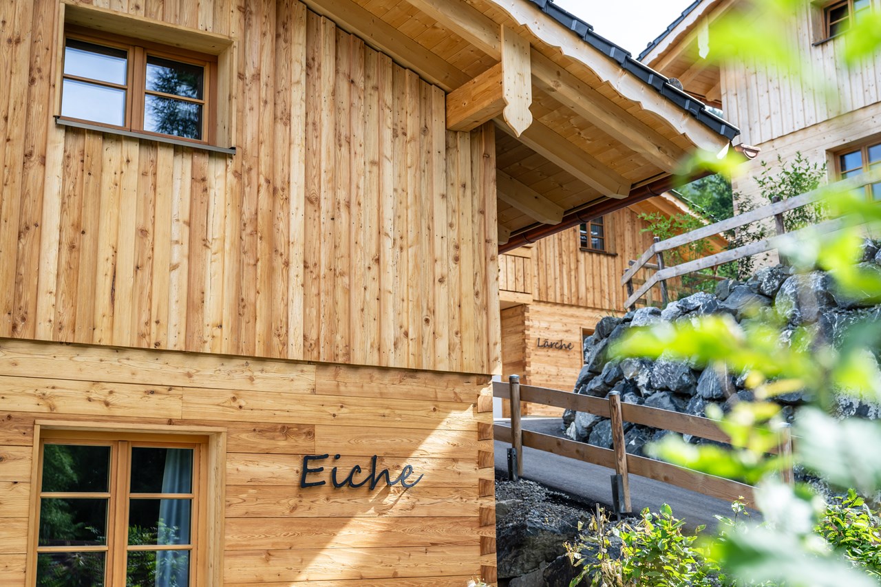 Die Sonnenhalde Waldhütten Chalets Hütten im Detail Waldhütte "Eiche"