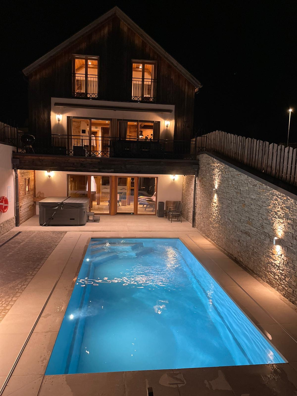 Hüttendorf - Frühstück: Frühstückservice - Chalets Petry Spa & Relax