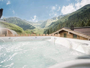 Chalet: Optional buchbarer Whirlpool - Montana Hochfügen