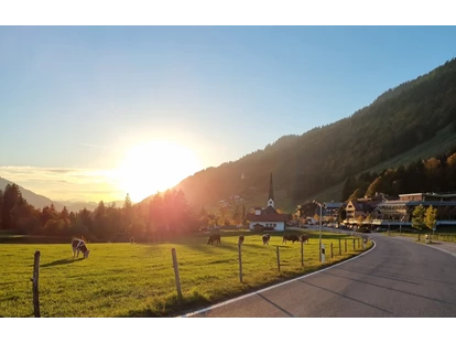 Hüttendorf - Schröcken - Blick nach Balderschwang - Alpenflair-Chalets- Balderschwang