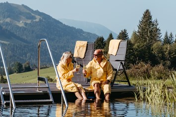 Chalet: Schwimmteich im Sommer - Alpenflair-Chalets- Balderschwang
