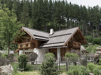 Feriendorf Holzleb'n Hütten im Detail Chalet Förster-Hütte